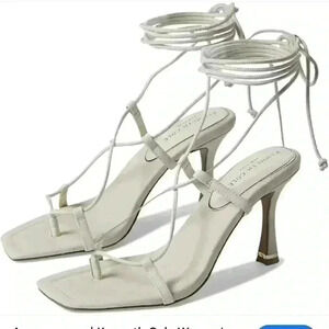 Kenneth Cole Belinda Sandal Size 10